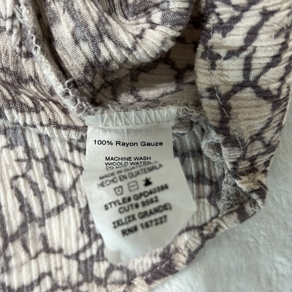 Final Touch Gray Print Maxi Dress Sz 2XL - Picture 6 of 7